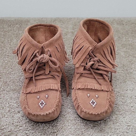 Manitobah Mukluks Shoes - Fringed Beaded Moccasin Booties - Brown Suede